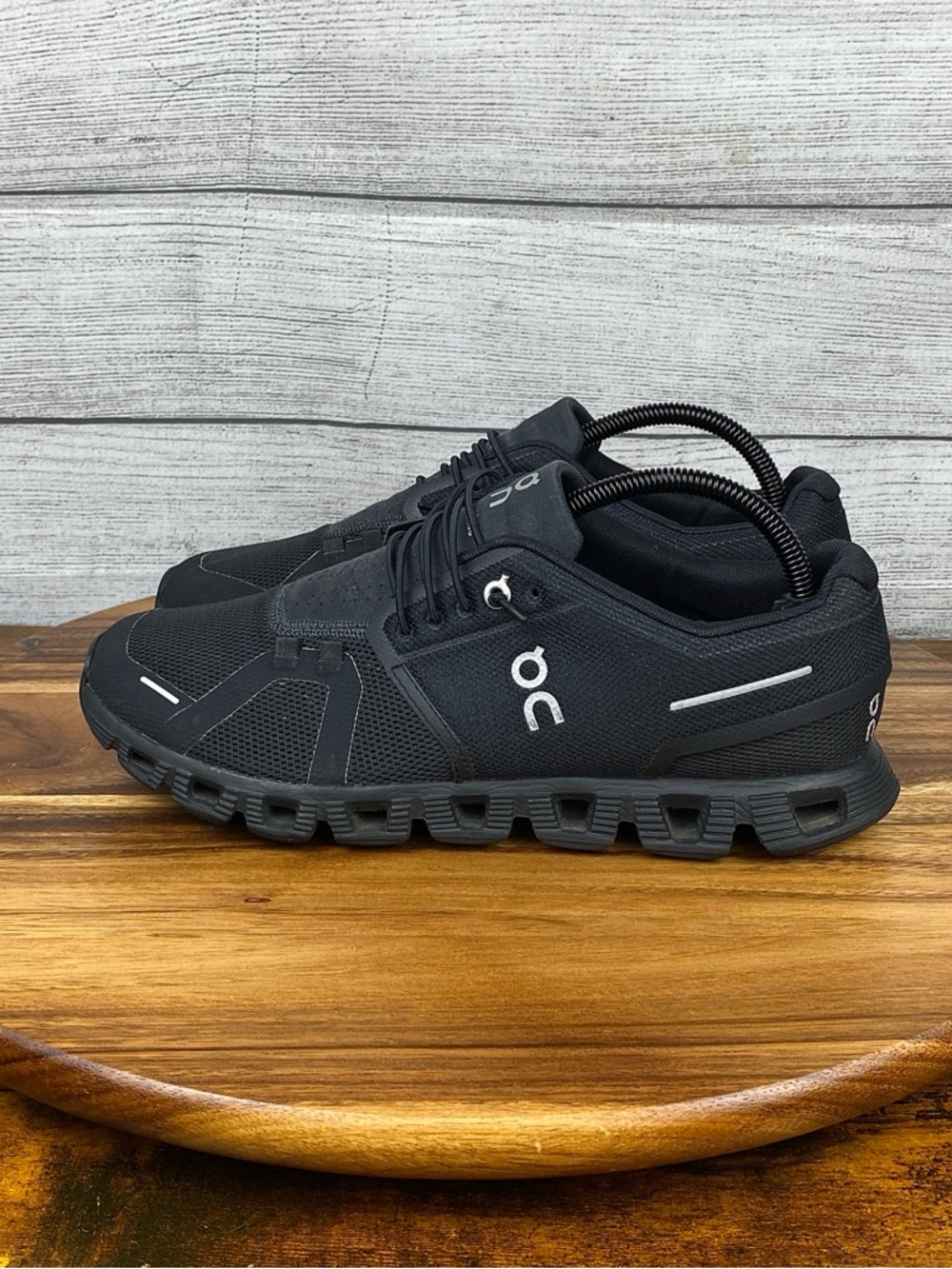 ON Running Cloud 5 Black Slip On Lifestyle Shoes Women’s Sneaker Size 10